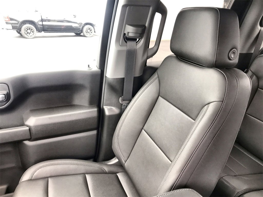 2025 Chevrolet Silverado 1500 photo 21