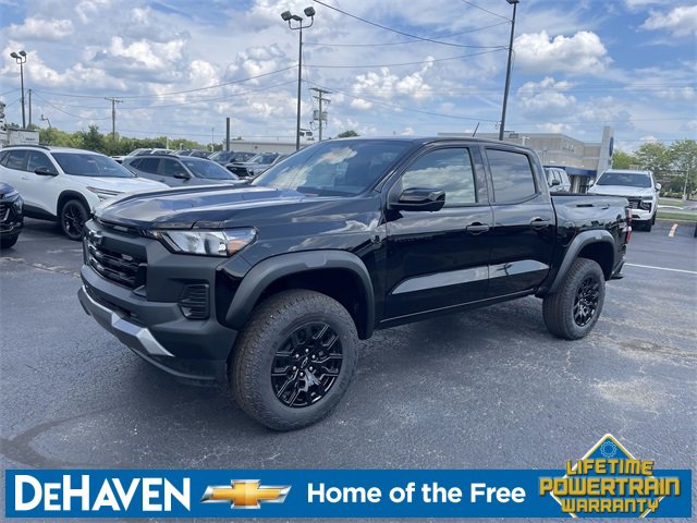 2026 Chevrolet Colorado Trail Boss photo 4