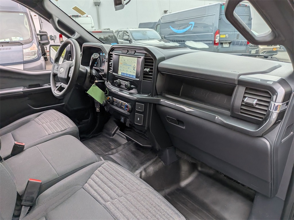 2022 Ford F-150 XL photo 21