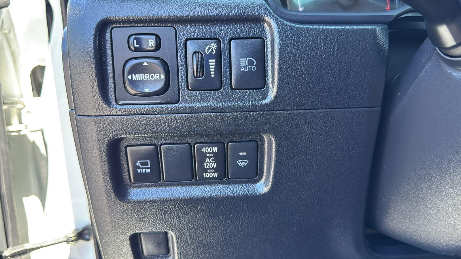 2023 Toyota 4Runner SR5 Premium photo 12
