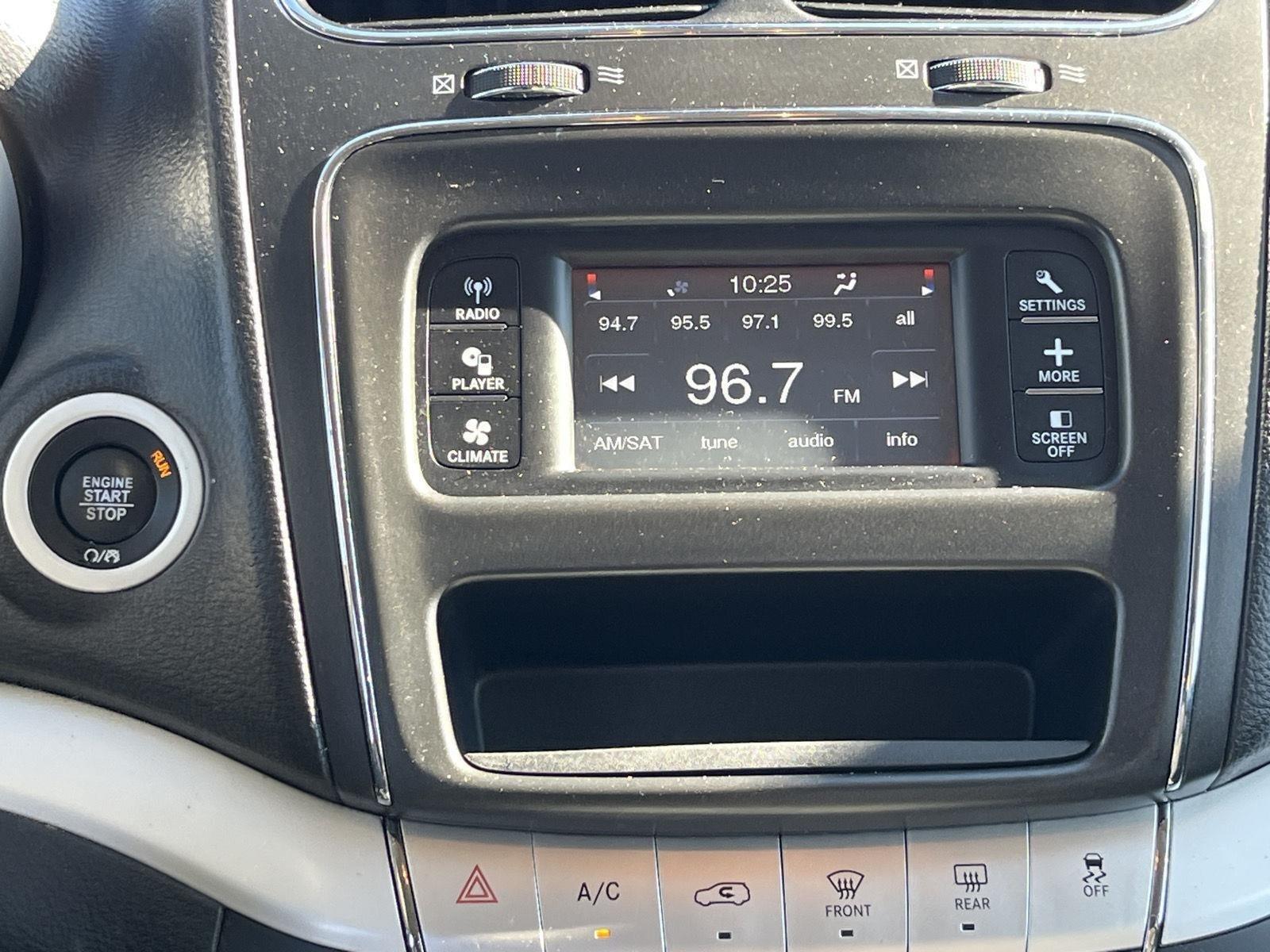 2018 Dodge Journey SXT photo 11