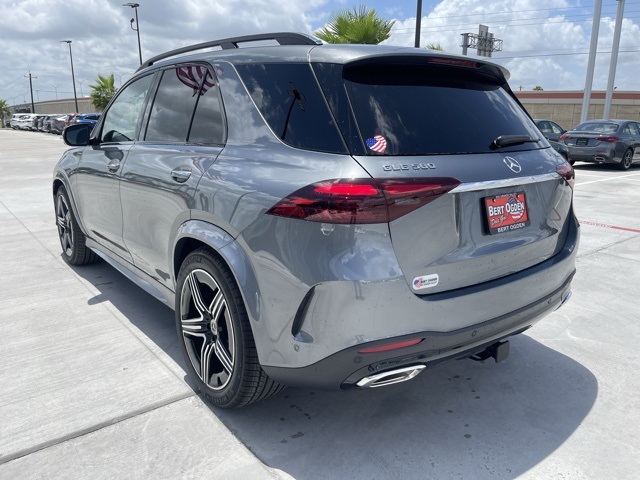 2025 Mercedes Benz GLE 580 4MATIC photo 2