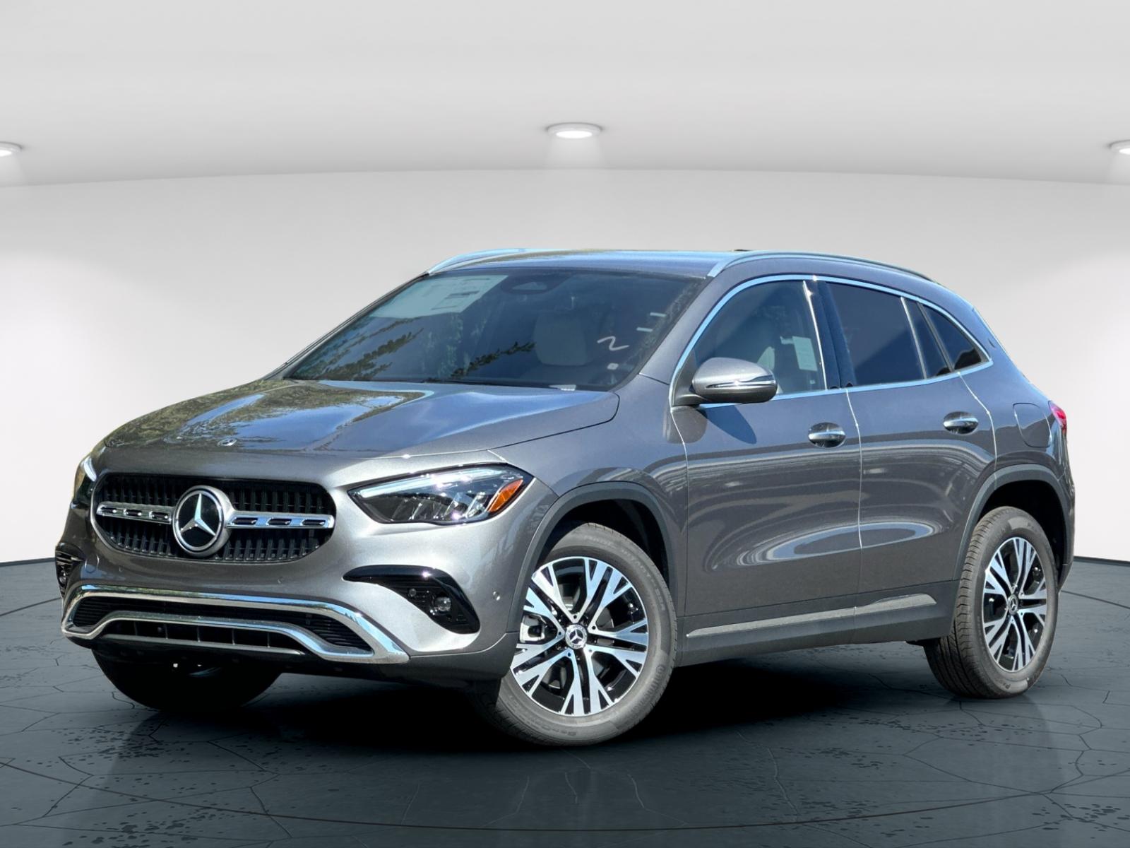 2026 Mercedes Benz GLA 250 photo 2