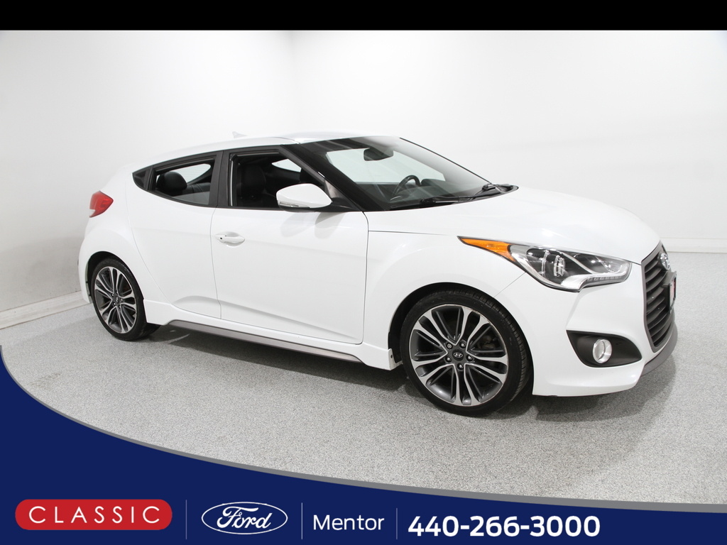 2016 Hyundai Veloster Base's photo