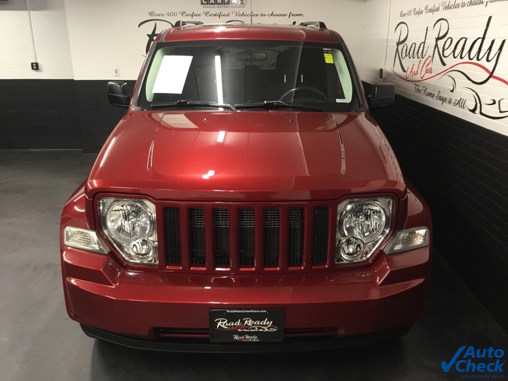 2011 Jeep Liberty Sport photo 4