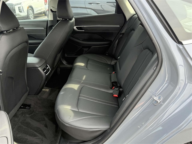 2025 Hyundai Sonata Hybrid Limited photo 18