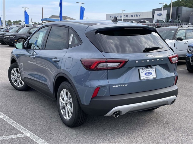 2025 Ford Escape Active photo 3