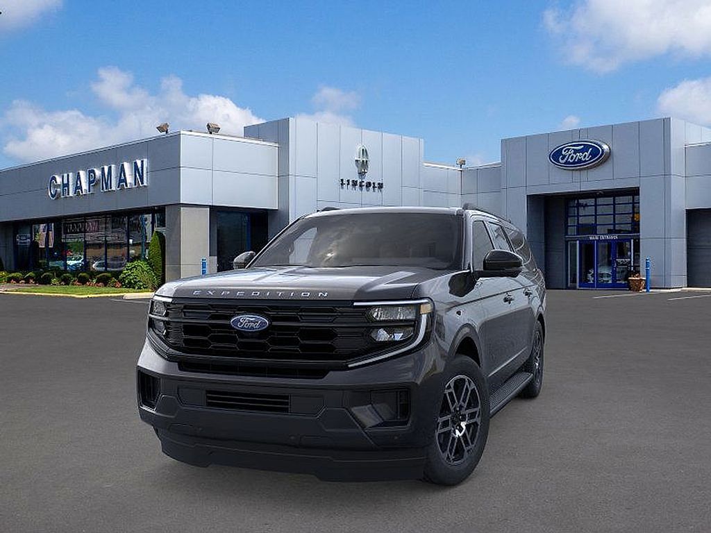 2025 Ford Expedition MAX photo 2