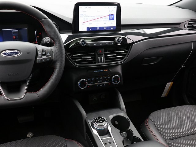 2025 Ford Escape ST-Line photo 15