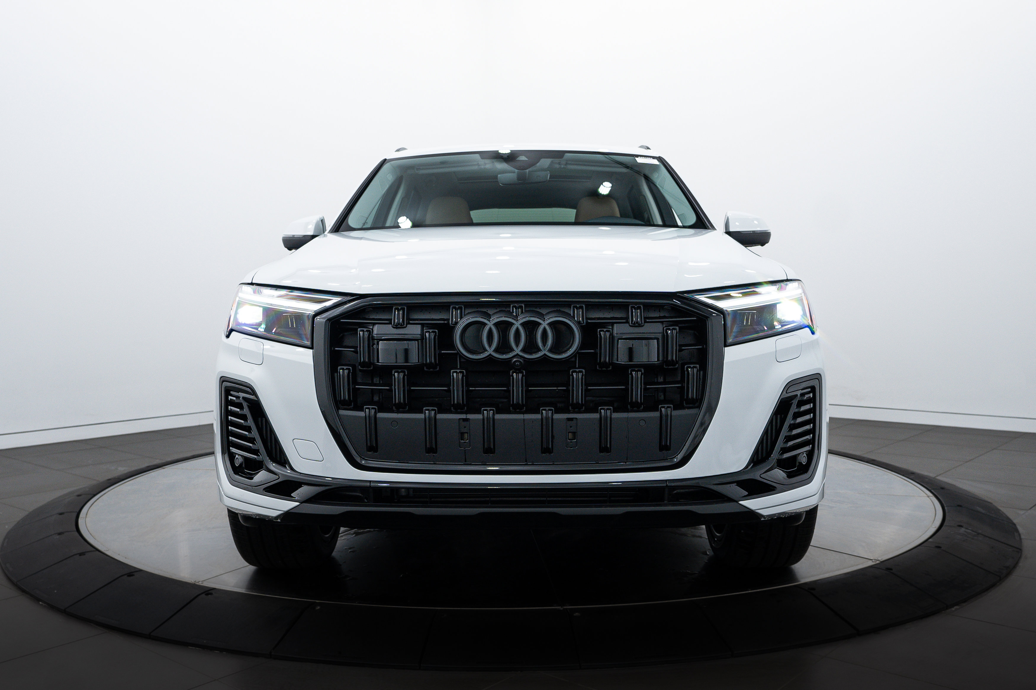 2025 Audi Q7 Premium Plus photo 18