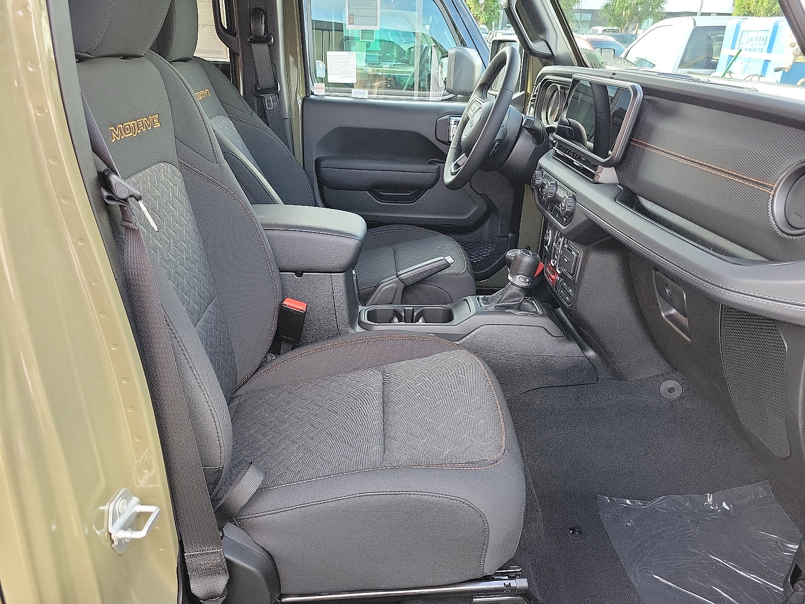2025 Jeep Gladiator Mojave photo 5
