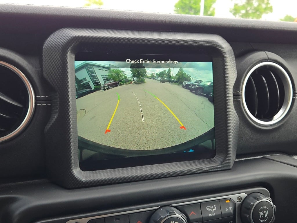 1C4JJXP65NW106808