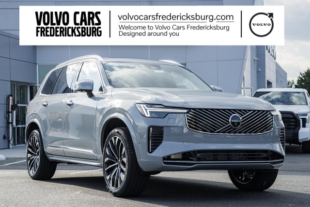 2026 Volvo XC90 Base's photo