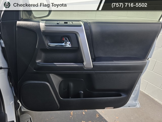 2024 Toyota 4Runner SR5 photo 41