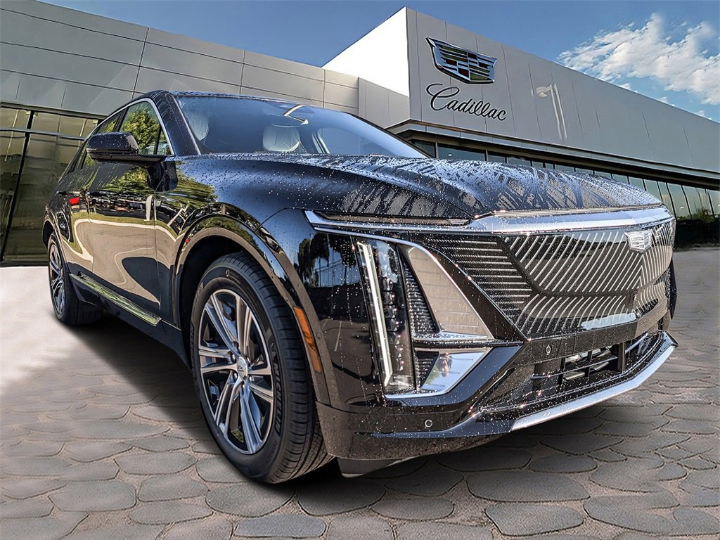 2026 Cadillac Lyriq Luxury photo 7