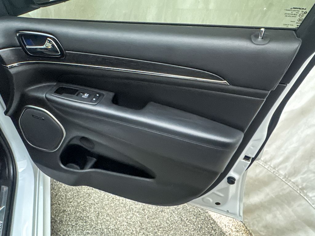 2020 JEEP GRAND CHEROKEE - Image 27