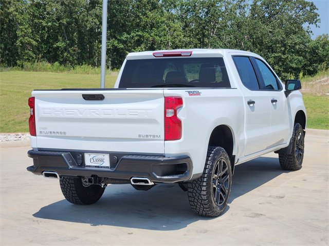 2025 Chevrolet Silverado 1500 Custom Trail Boss photo 4