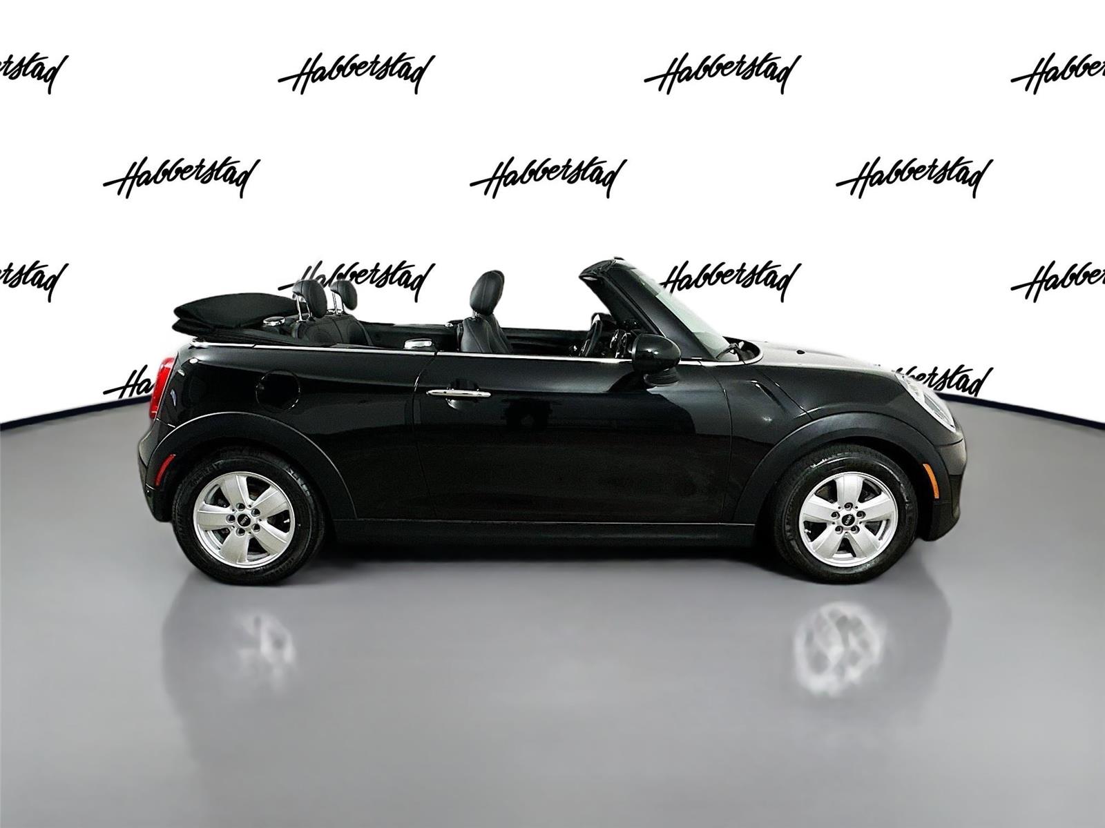 2017 Mini Cooper Convertible photo 4