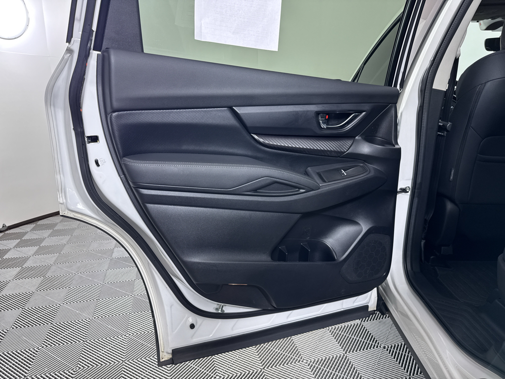 2022 Subaru Ascent Onyx Edition photo 27