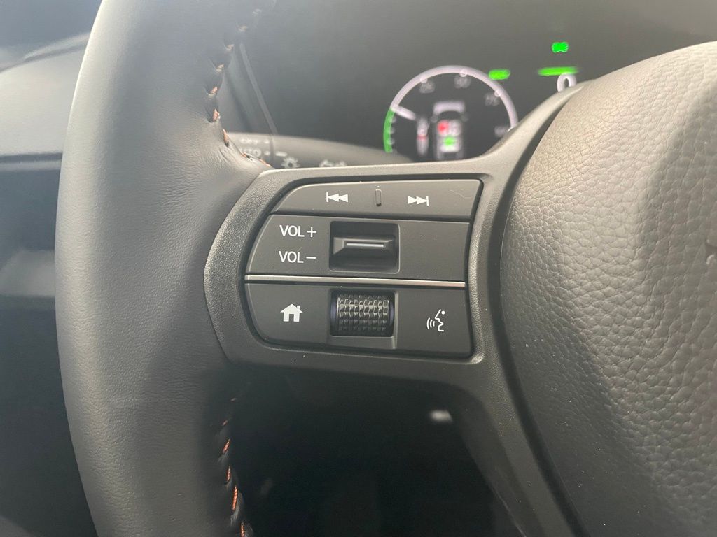 2025 Toyota RAV4 LE photo 16