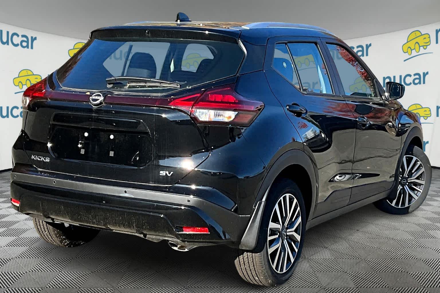 2024 Nissan Kicks SV photo 6