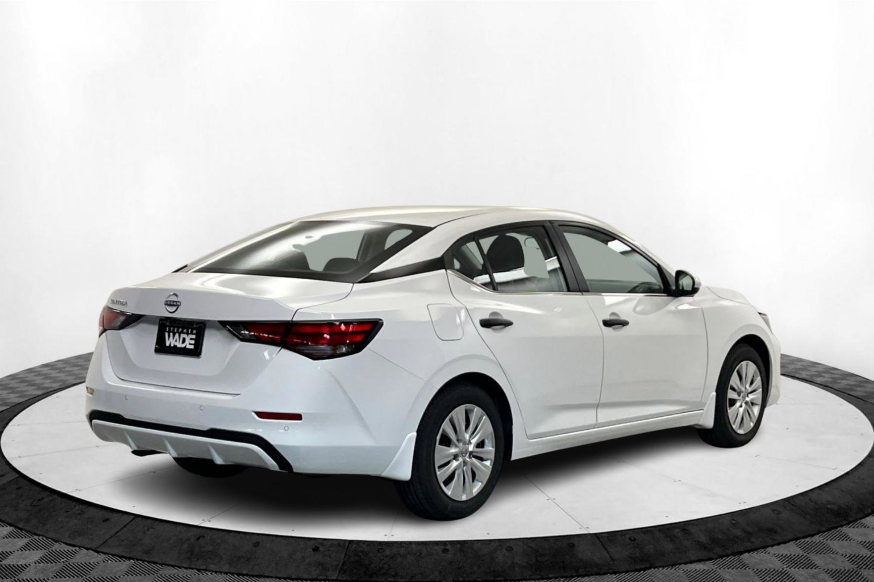 2025 Nissan Sentra S photo 4
