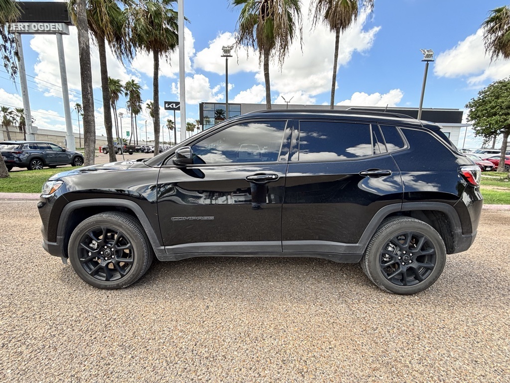 2025 Jeep Compass Latitude photo 4