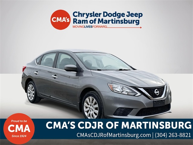 2016 Nissan Sentra S's photo