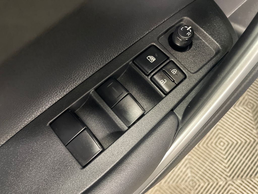 2023 Toyota Corolla Hybrid S photo 13