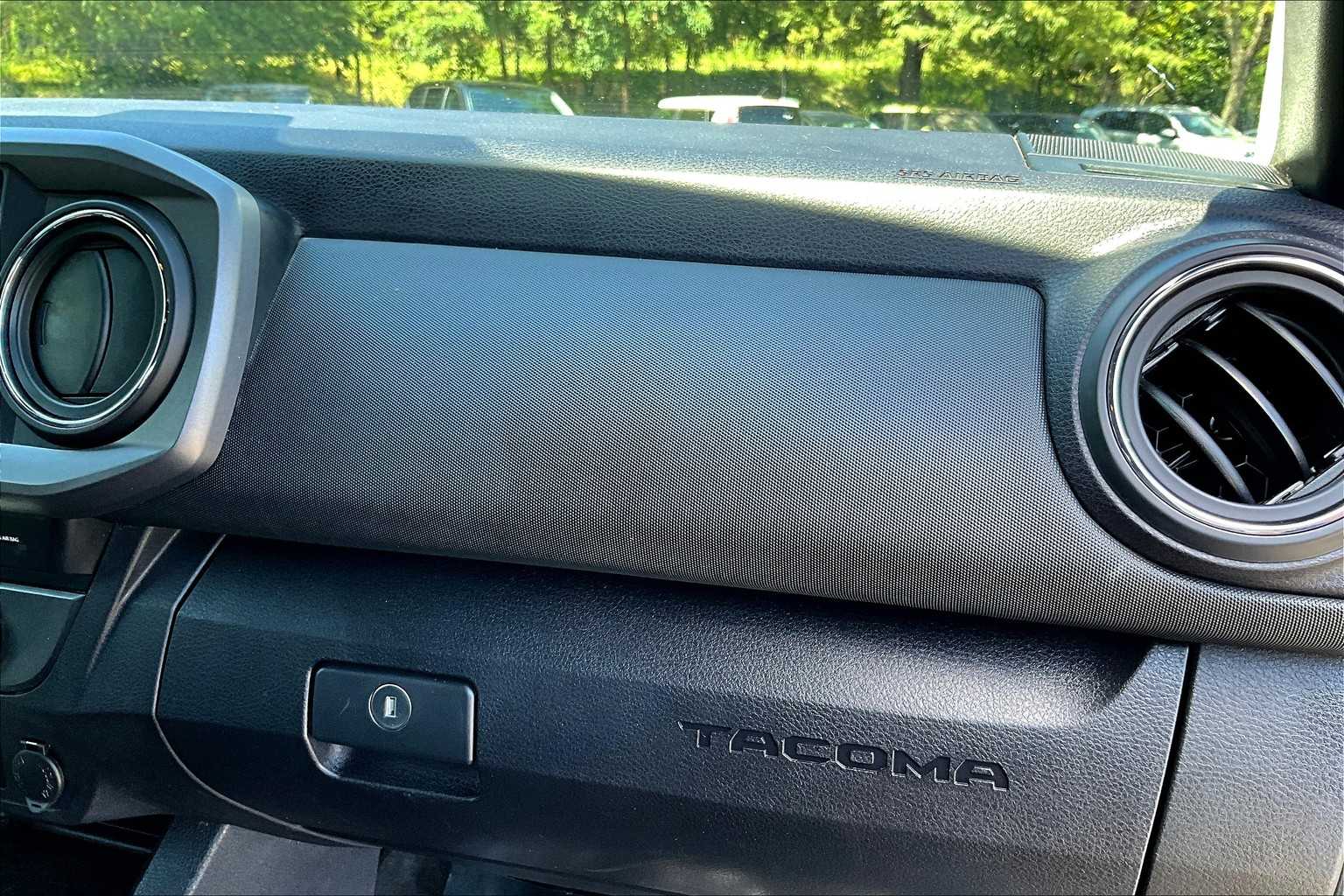 2023 Toyota Tacoma TRD Sport 4x4 Double Cab V6 photo 16