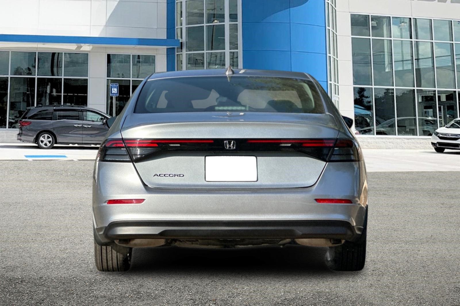 2025 Honda Accord 1.5T LX photo 4