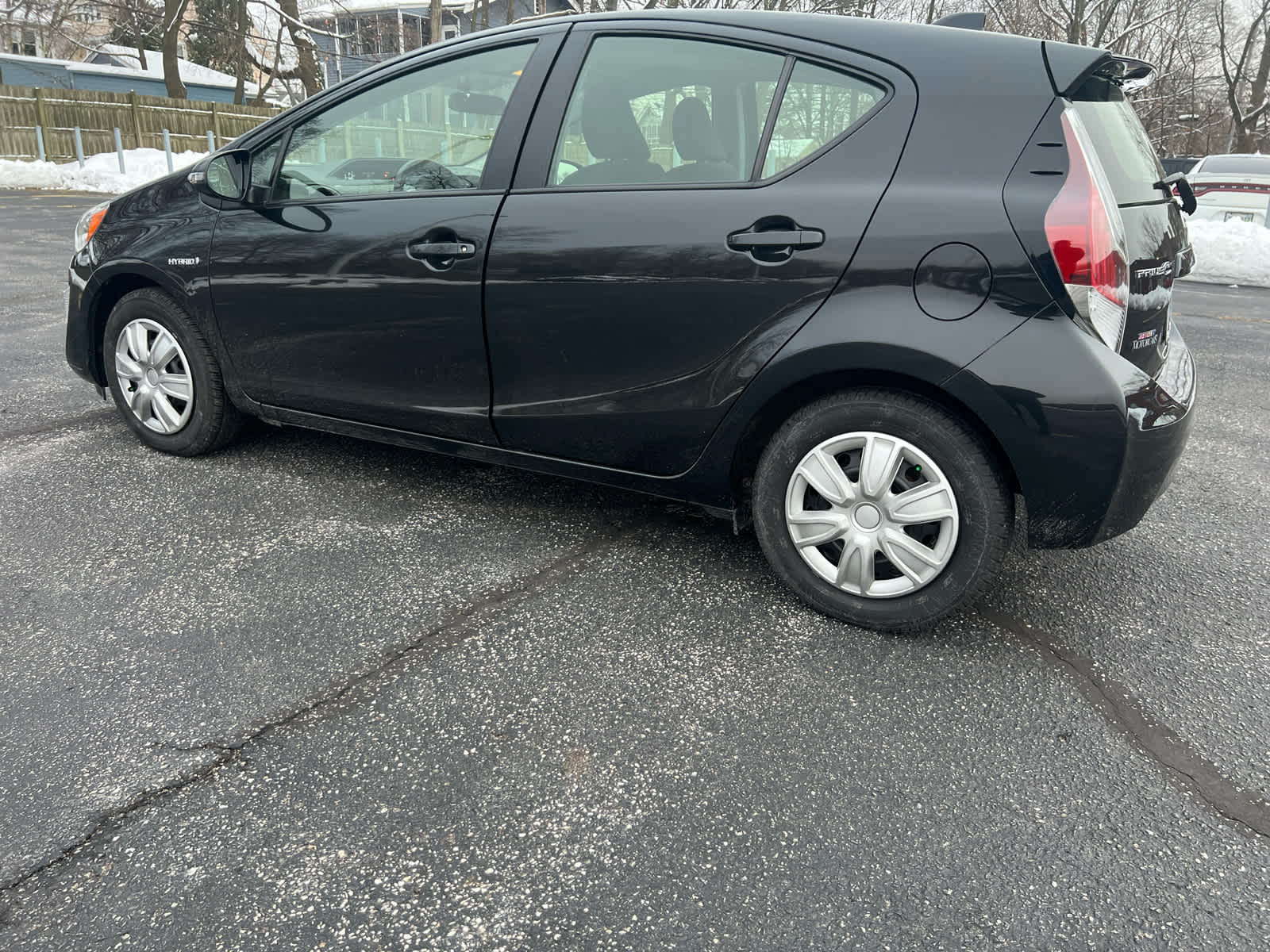 2016 Toyota Prius C Two photo 4