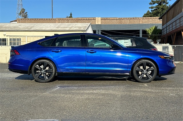 2025 Honda Accord Hybrid Sport-L photo 4