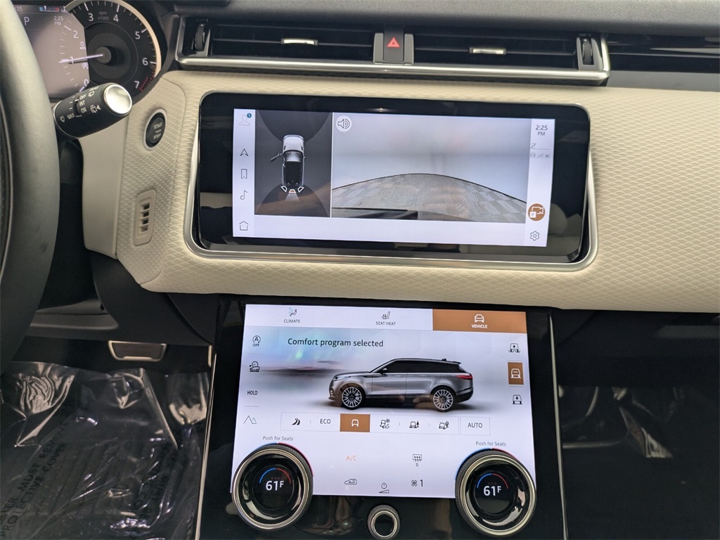 2023 Land Rover Range Rover Velar R-Dynamic S photo 22