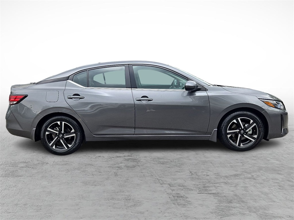 2024 Nissan Sentra SV photo 11