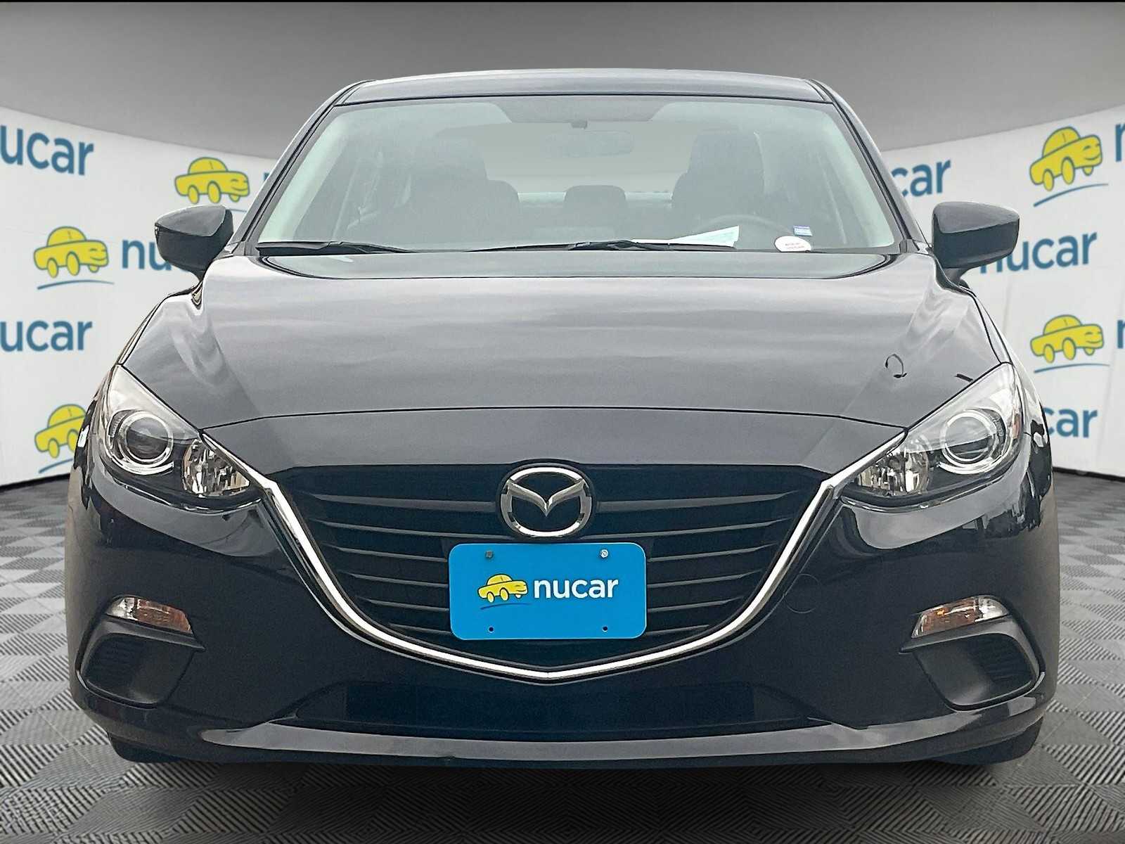 2016 Mazda Mazda3 i Sport photo 2
