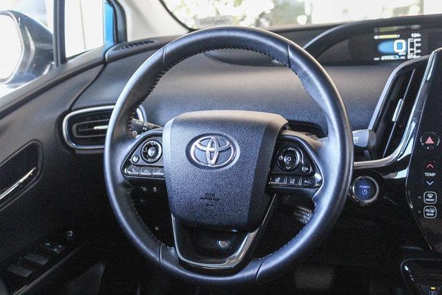 2019 Toyota Prius Limited photo 13