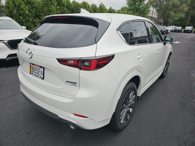 2025 Mazda CX-5 2.5 Turbo Signature photo 3
