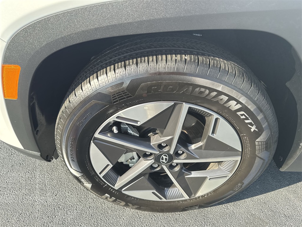 2025 Hyundai Tucson SEL photo 15