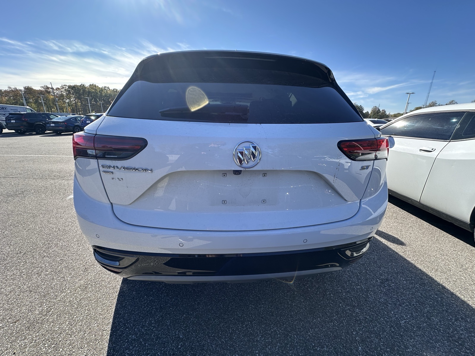 2023 Buick Envision Essence photo 4