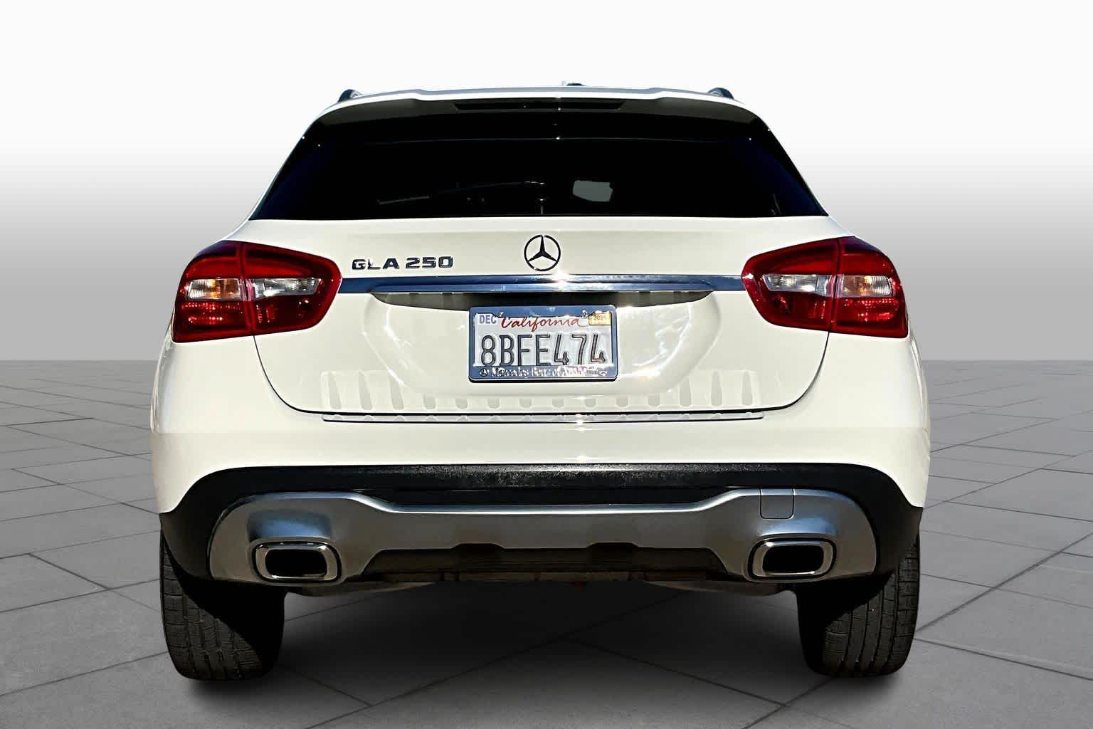2018 Mercedes Benz GLA 250 photo 4