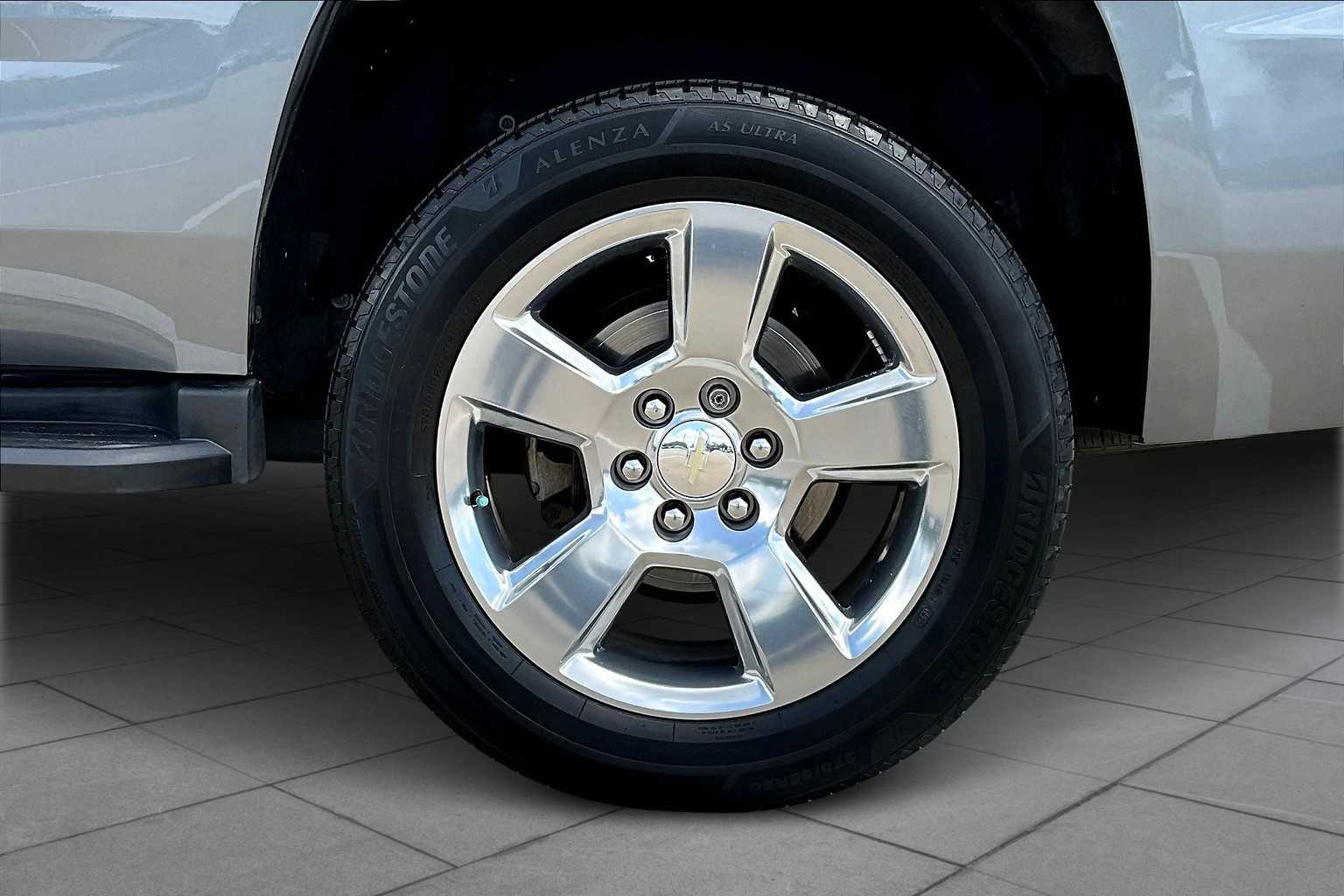 2020 Chevrolet Tahoe LT photo 10