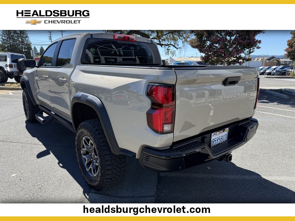 2024 Chevrolet Colorado ZR2 photo 2