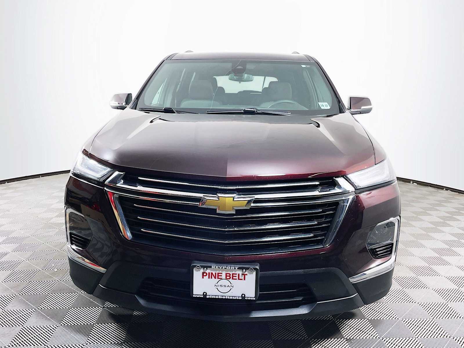 2023 Chevrolet Traverse Cloth photo 2