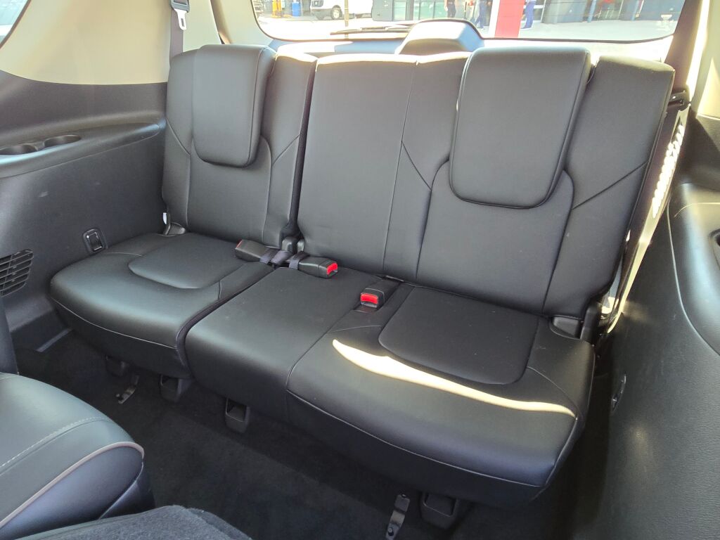 2024 Nissan Armada Platinum photo 12