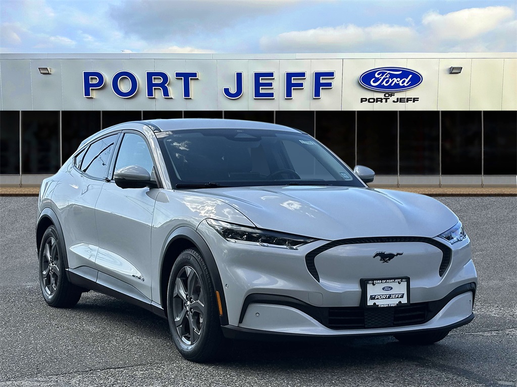 Used 2021 Ford Mustang Mach-E Select AWD with VIN 3FMTK1SS5MMA43582 for sale in Port Jefferson Station, NY