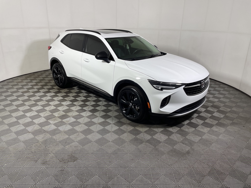 2023 Buick Envision Essence's photo