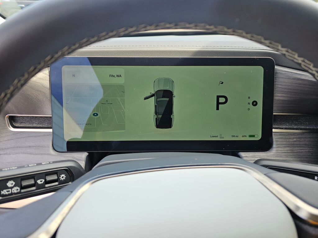 2023 Rivian R1S Adventure photo 29