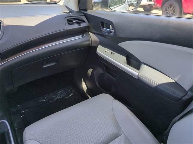 2015 Honda CR-V Touring photo 16