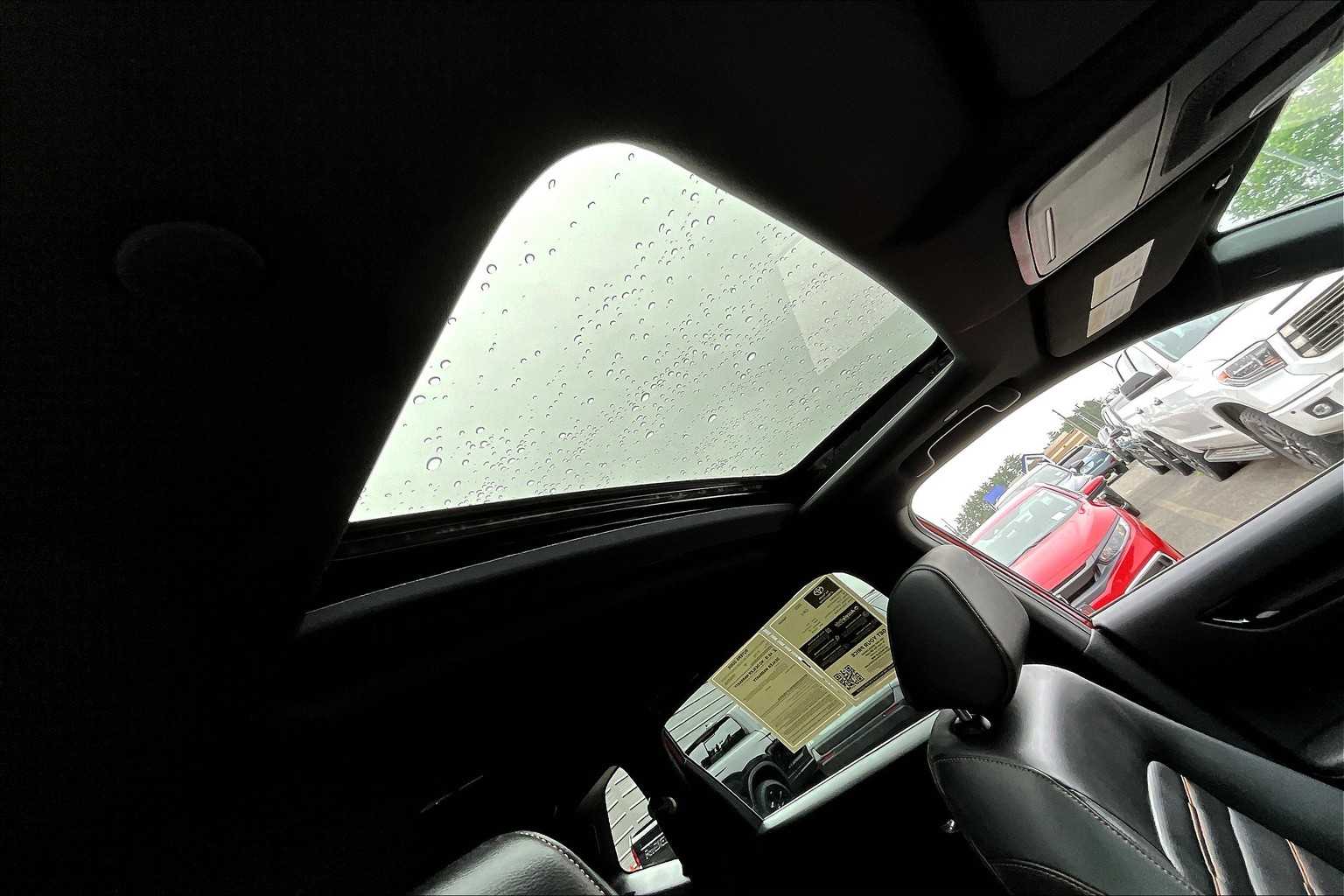 2023 Honda CR-V Hybrid Sport Touring photo 12